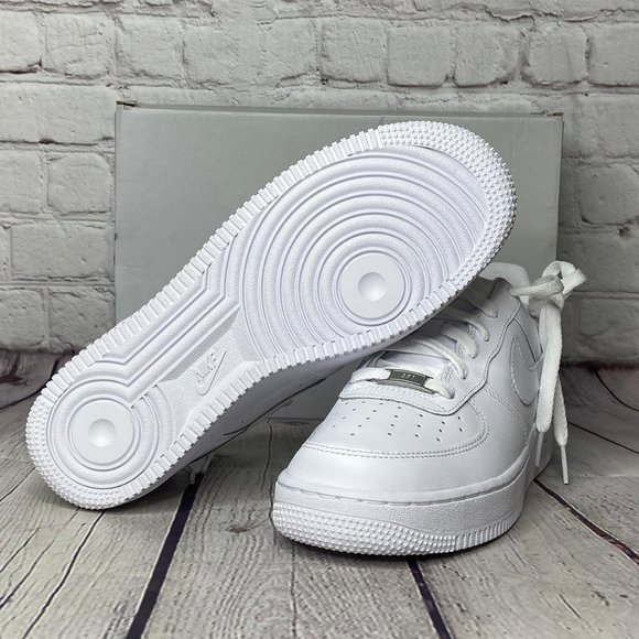 Nike Air Force 1 White - Picture 3 of 5